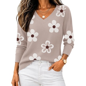 Zeagoo Women’s 2026 Fall V Neck Sweaters Long Sleeve Tops Fashion Clothing(Flower White)
