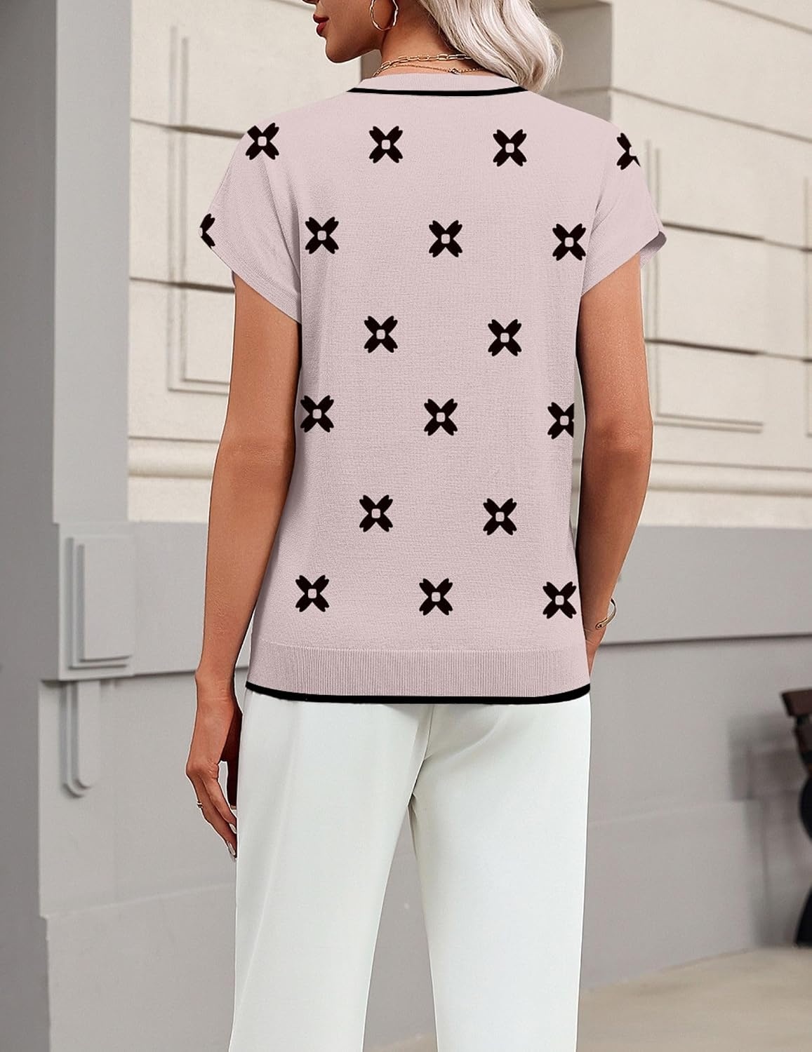 image:imageZeagoo Sweaters for Women Tops Short Sleeve Crewneck Basic Fashion ClothingBlack Floraljh455