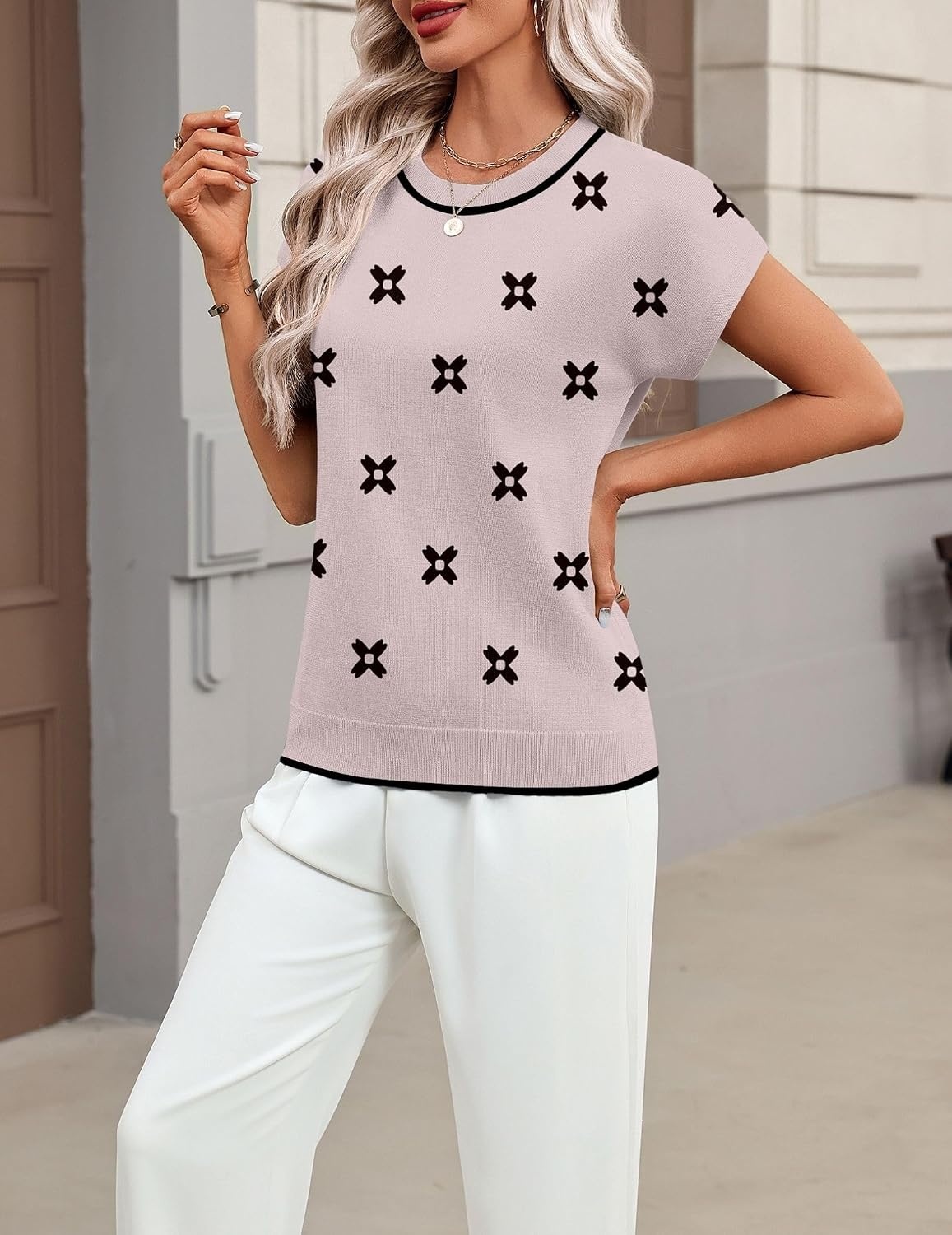 image:imageZeagoo Sweaters for Women Tops Short Sleeve Crewneck Basic Fashion ClothingBlack Floraljh455
