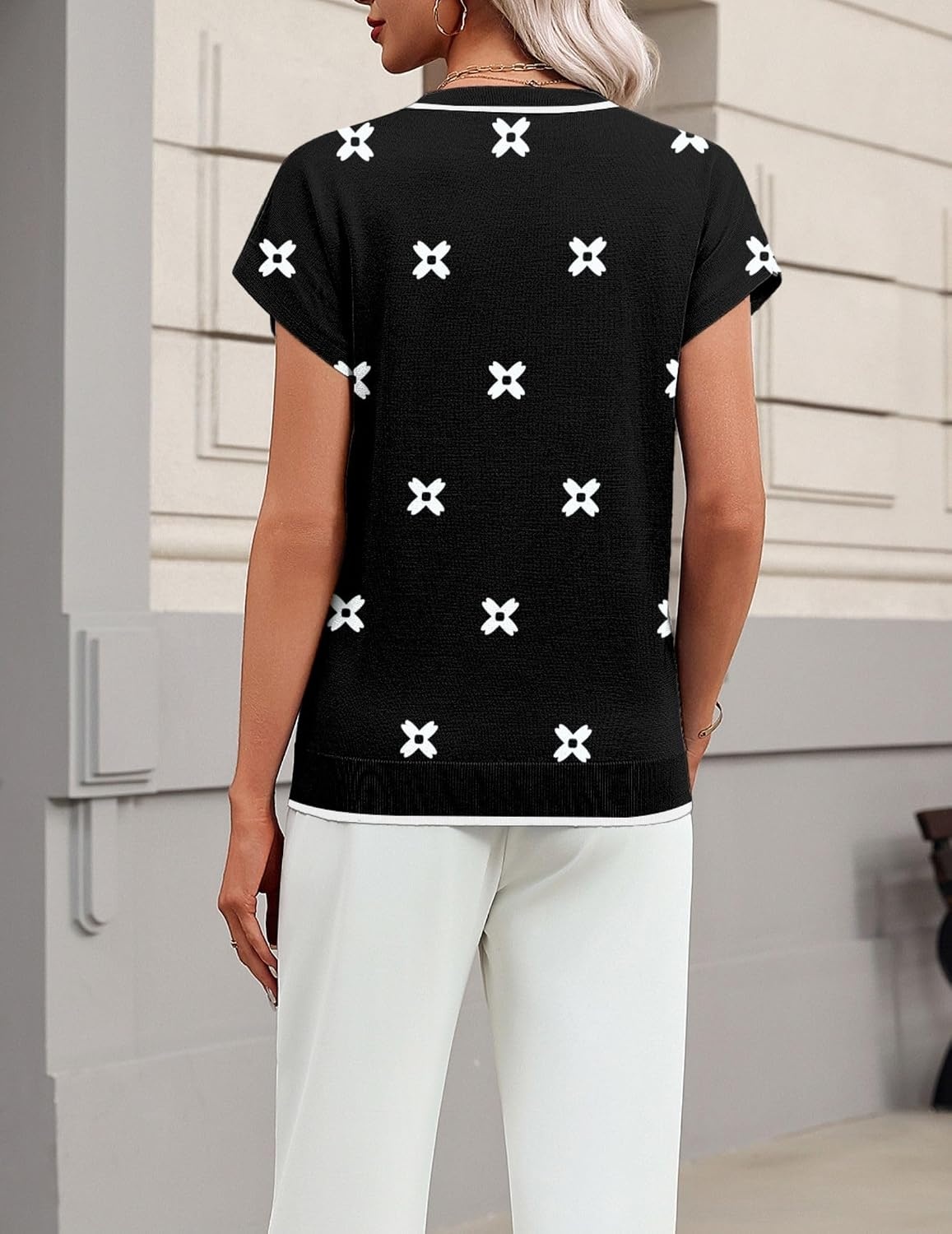 image:imageZeagoo Sweaters for Women Tops Short Sleeve Crewneck Basic Fashion ClothingWhite Floralblack Jh454