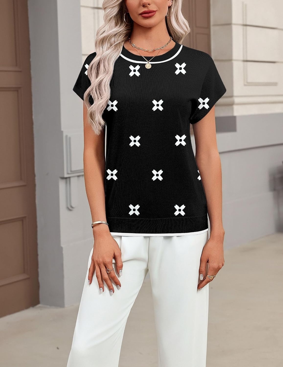 image:imageZeagoo Sweaters for Women Tops Short Sleeve Crewneck Basic Fashion ClothingWhite Floralblack Jh454