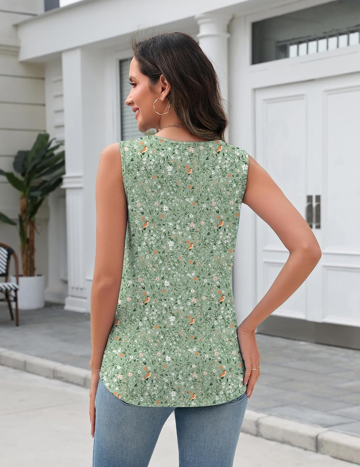 image:imageZeagoo Tank Top for Women V Neck Loose Fit Sleeveless Summer Tops Shirts01 Green Flowers