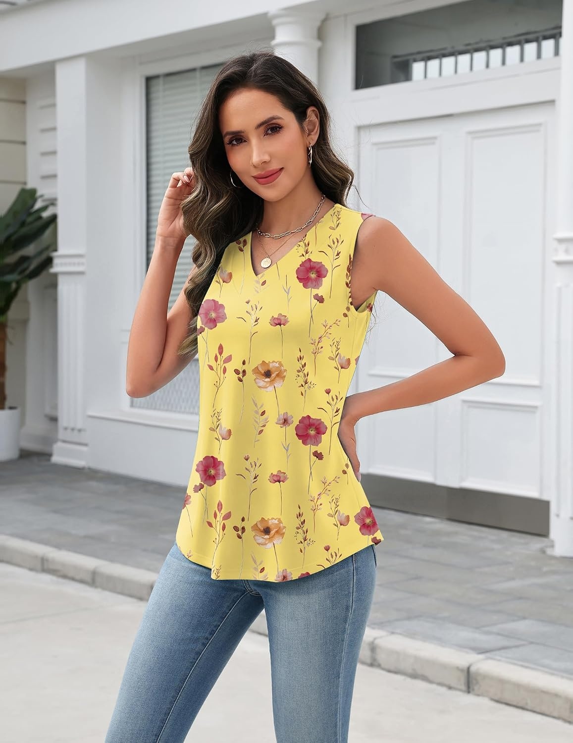 image:imageZeagoo Tank Top for Women V Neck Loose Fit Sleeveless Summer Tops Shirts01 Yellow Flowers