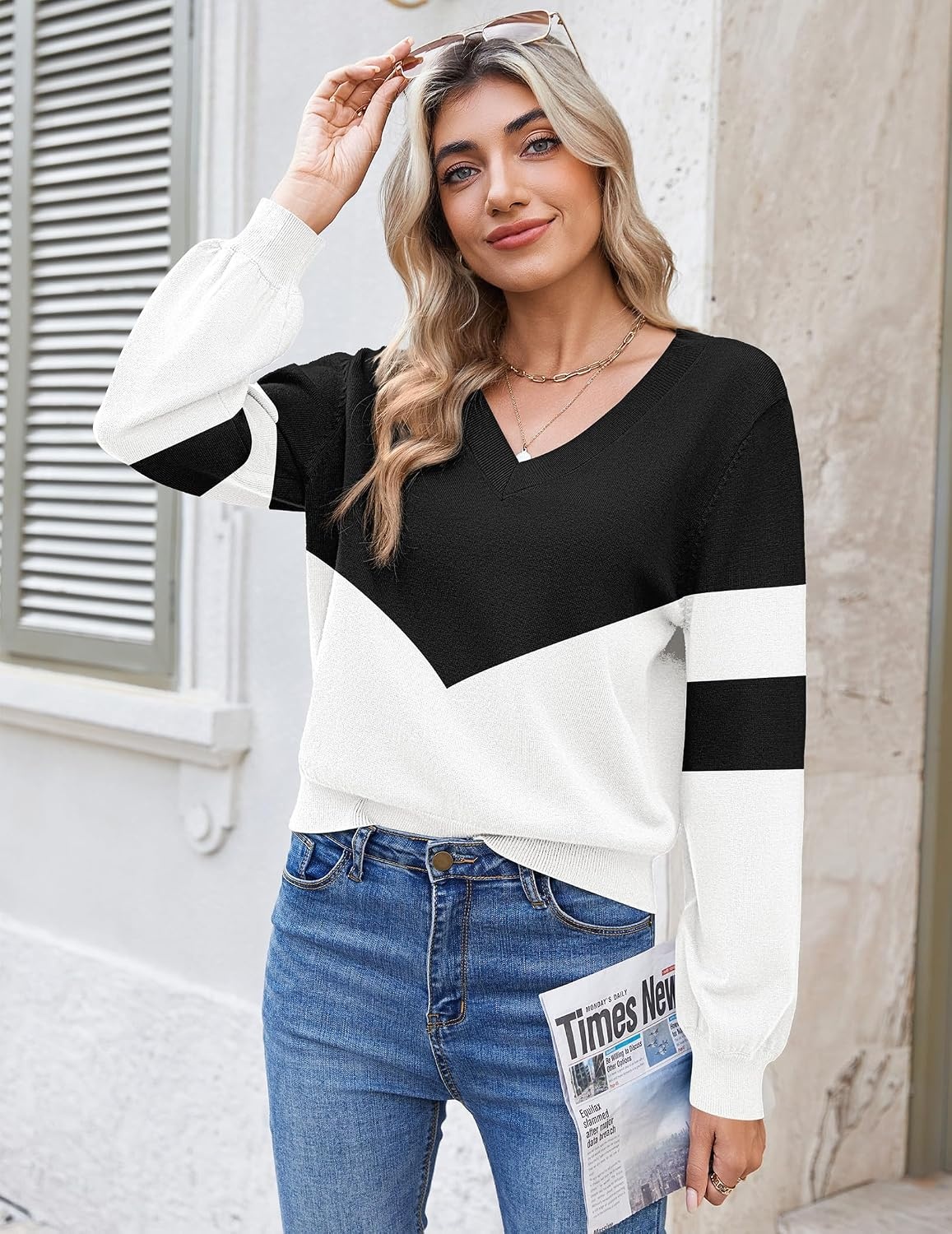 image:imageZeagoo Women VNeck Cropped Sweater Fall Long Sleeve Knit Pullover TopsBlack White