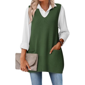 Zeagoo Women’s Sweater Vest 2026 Oversized Sleeveless V Neck Pullovers with Pocket Knitted Fall Outfits(Army Green)