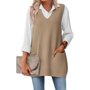 Zeagoo Women’s Sweater Vest 2026 Oversized Sleeveless V Neck Pullovers with Pocket Knitted Fall Outfits(Khaki)