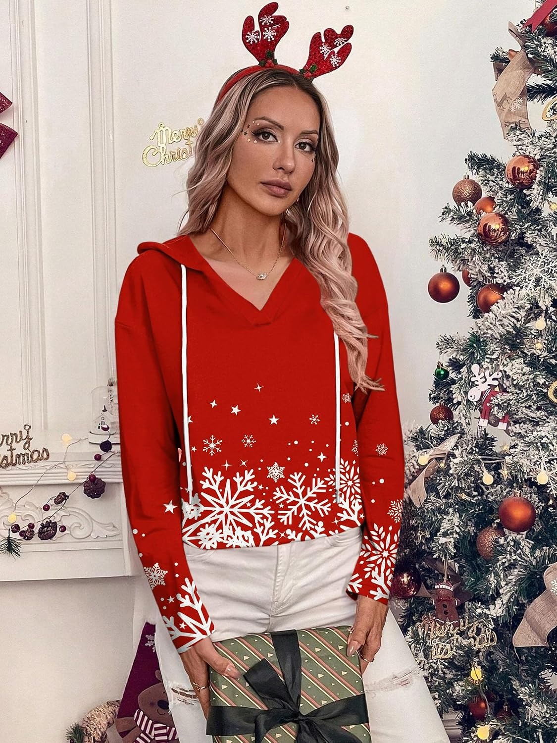 image:imageZeagoo Hoodies for Women Long Sleeve Drawstring V Neck Pullover Sweatshirts Shirts Loose Casual Fall Tops02christmas Red