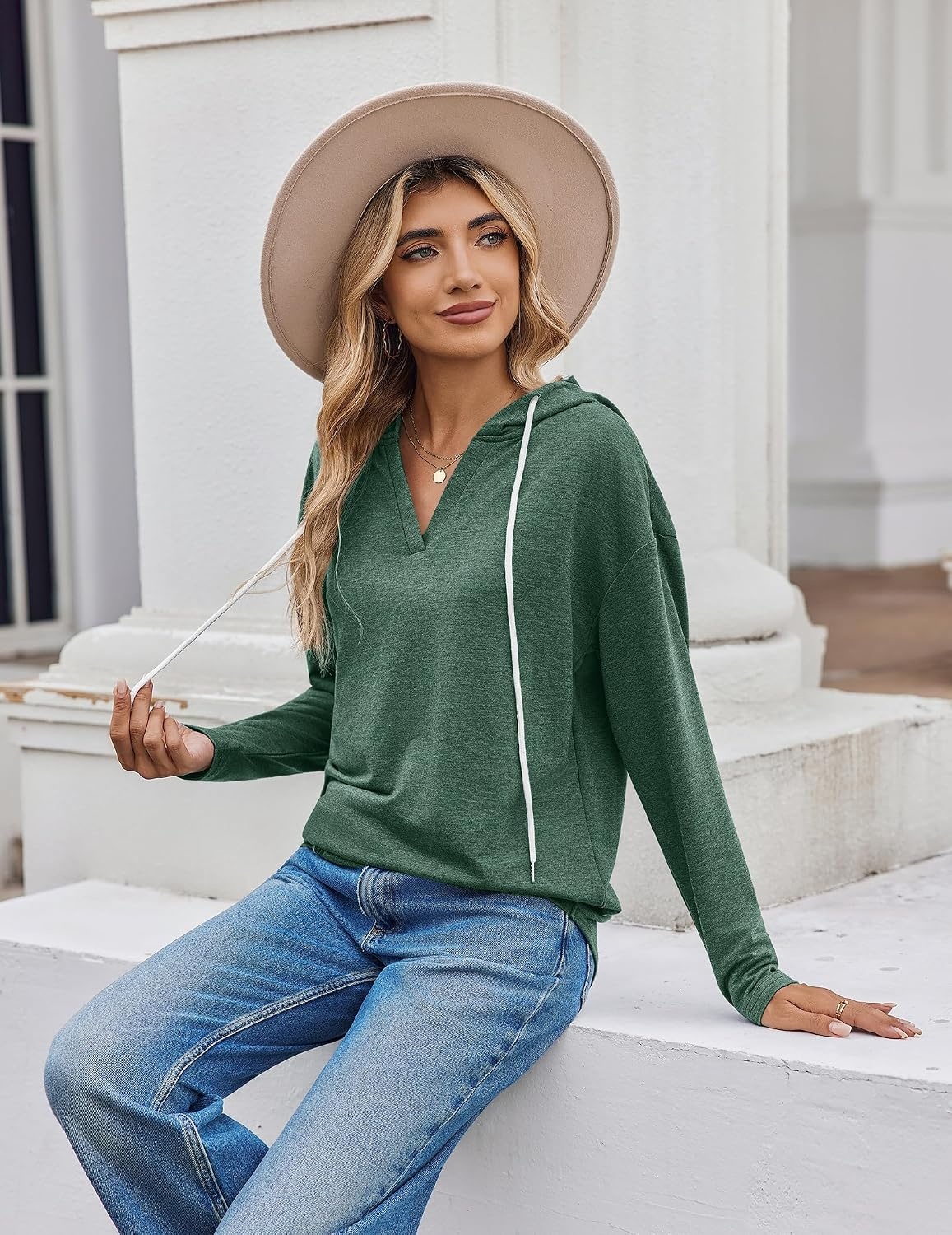 image:imageZeagoo Hoodies for Women Long Sleeve Drawstring V Neck Pullover Sweatshirts Shirts Loose Casual Fall TopsGreen