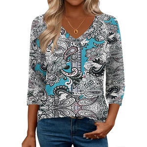 Zeagoo 3/4 Length Sleeve Womens Tops Casual V Neck Shirts Soft Basic Tees(Blue Paisley)