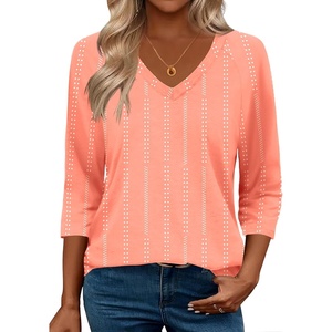 Zeagoo 3/4 Length Sleeve Womens Tops Casual V Neck Shirts Soft Basic Tees(Coral Polka Dot)
