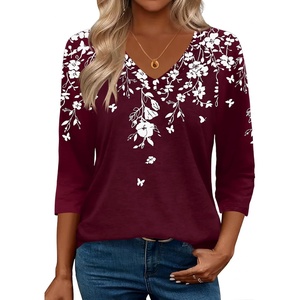 Zeagoo 3/4 Length Sleeve Womens Tops Casual V Neck Shirts Soft Basic Tees(Red Floral)