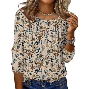 Zeagoo 3/4 Length Sleeve Womens Tops Round Neck Casual Summer Tunic Tops Basic Tees Blouses Dressy T-Shirts Pleated Shirts(Apricot)