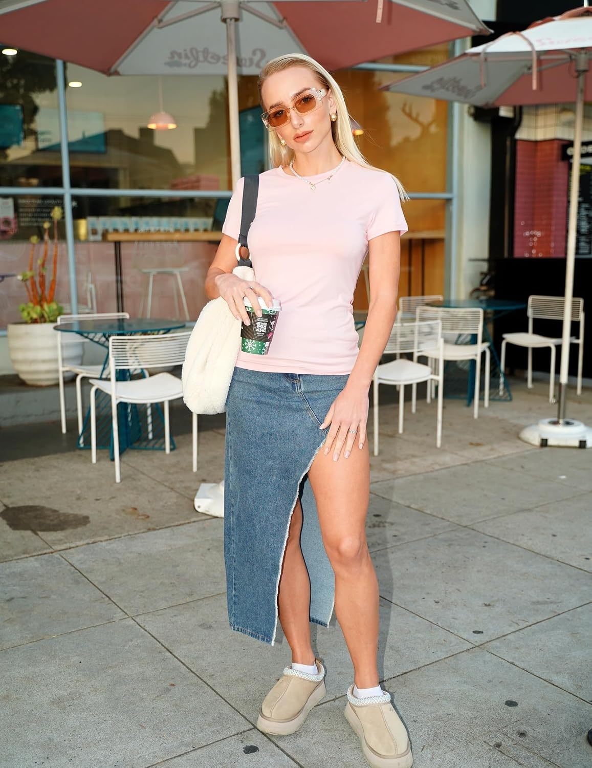 image:imageZeagoo Women Short Sleeve T Shirts Fitted Summer Tops Stretchy Basic TeeShort Sleeve Pink