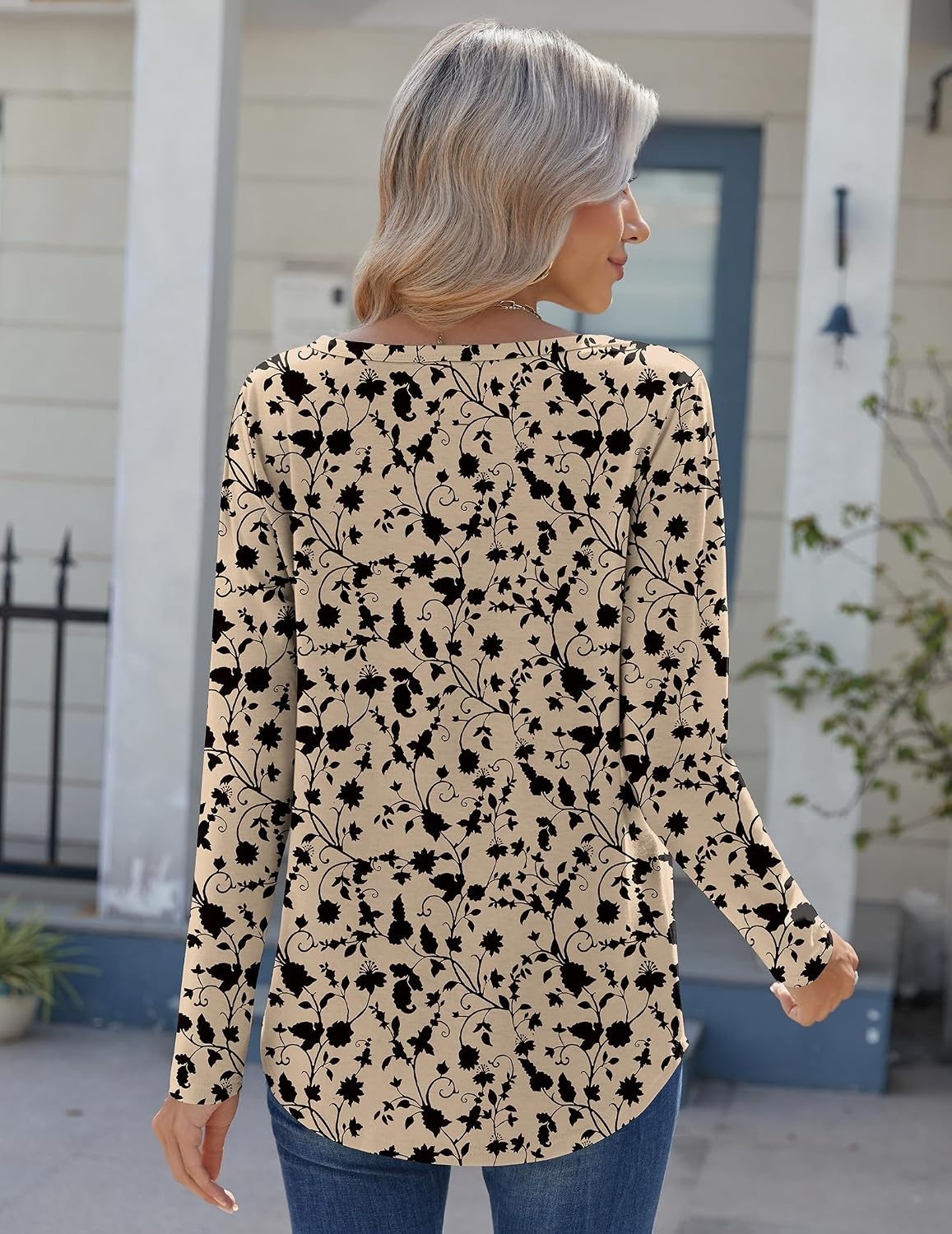image:imageZeagoo Womens Long Sleeve Tops 2026 V Neck Pleated Shirts Dressy Casual Tunic Blouses Loose Fit Fall Fashion ClothesKhakiprinted