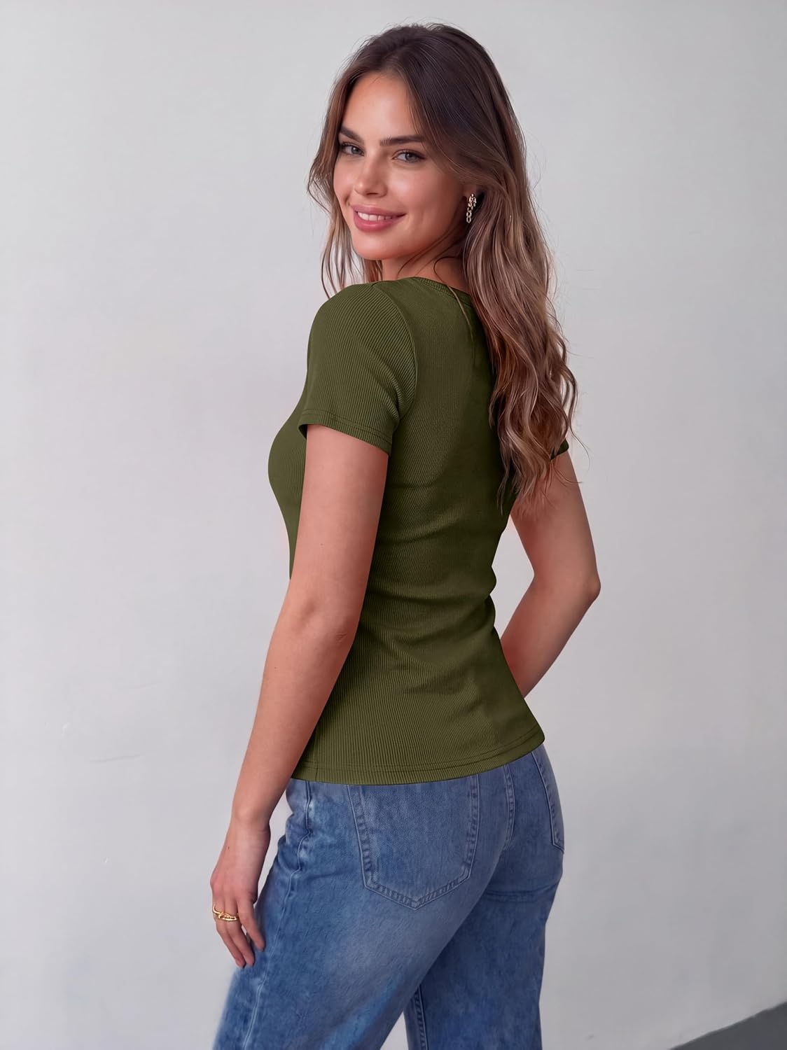 image:imageZeagoo Womens Tops Short Sleeve Rib Knit Basic Tee Scoop Neck Fitted ShirtArmy Green