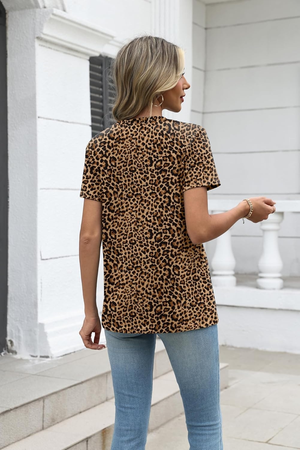image:imageZeagoo Womens VNeck Tops Summer Casual Short Sleeve Tshirts S3XLZzan136