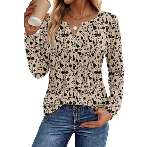 Zeagoo Womens Long Sleeve Tops 2026 V Neck Pleated Shirts Dressy Casual Tunic Blouses Loose Fit Fall Fashion Clothes(Khaki-printed)