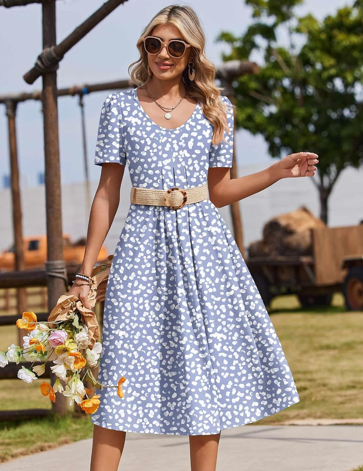 image:imageZeagoo Summer Casual Dress for Womens Floral Midi Sundress with PocketsBlueprinted