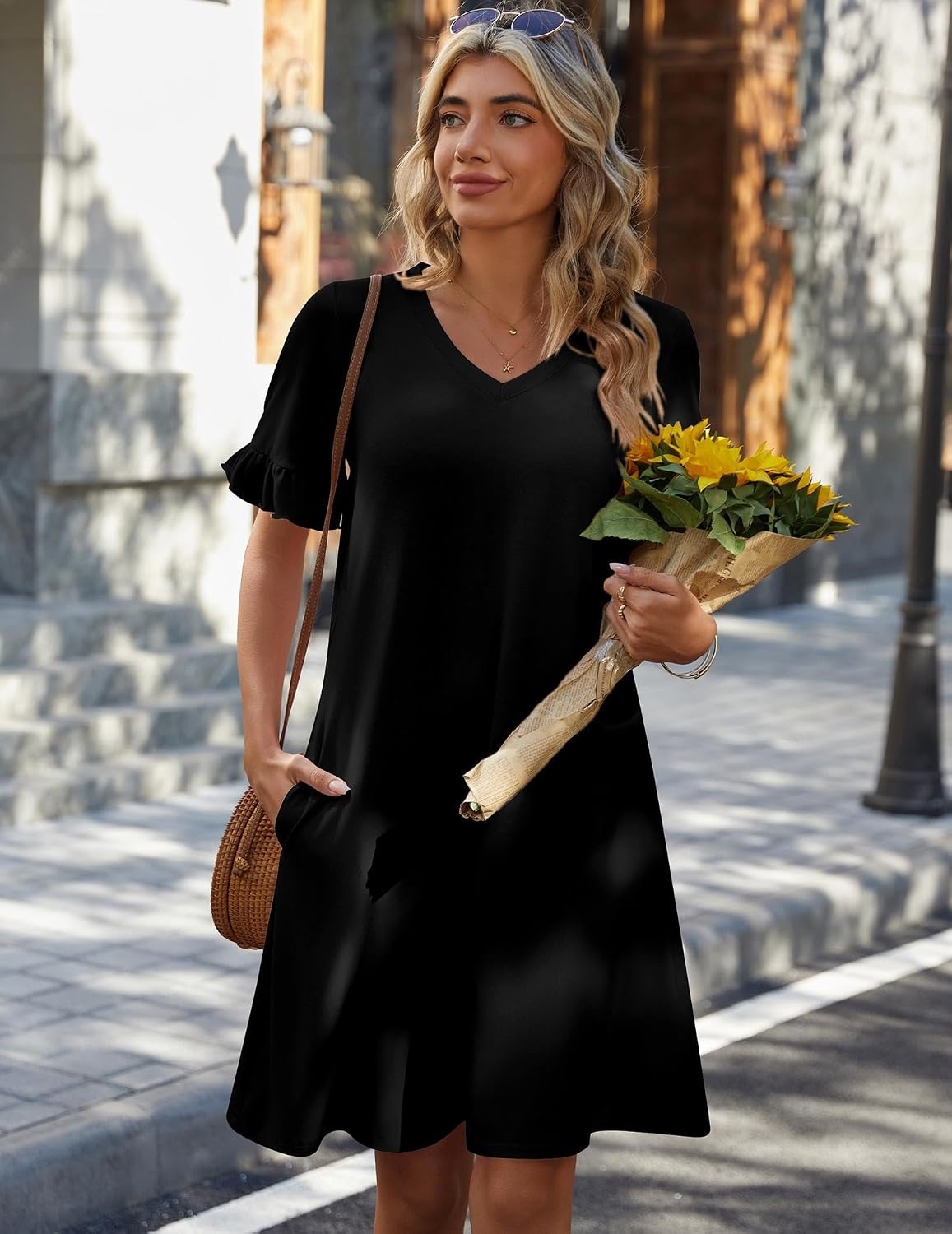 image:imageZeagoo Summer Casual Dresses for Women A Line Sun Dress Ruffle Short Sleeve V Neck Floral Tshirt Dress with PocketsBlack