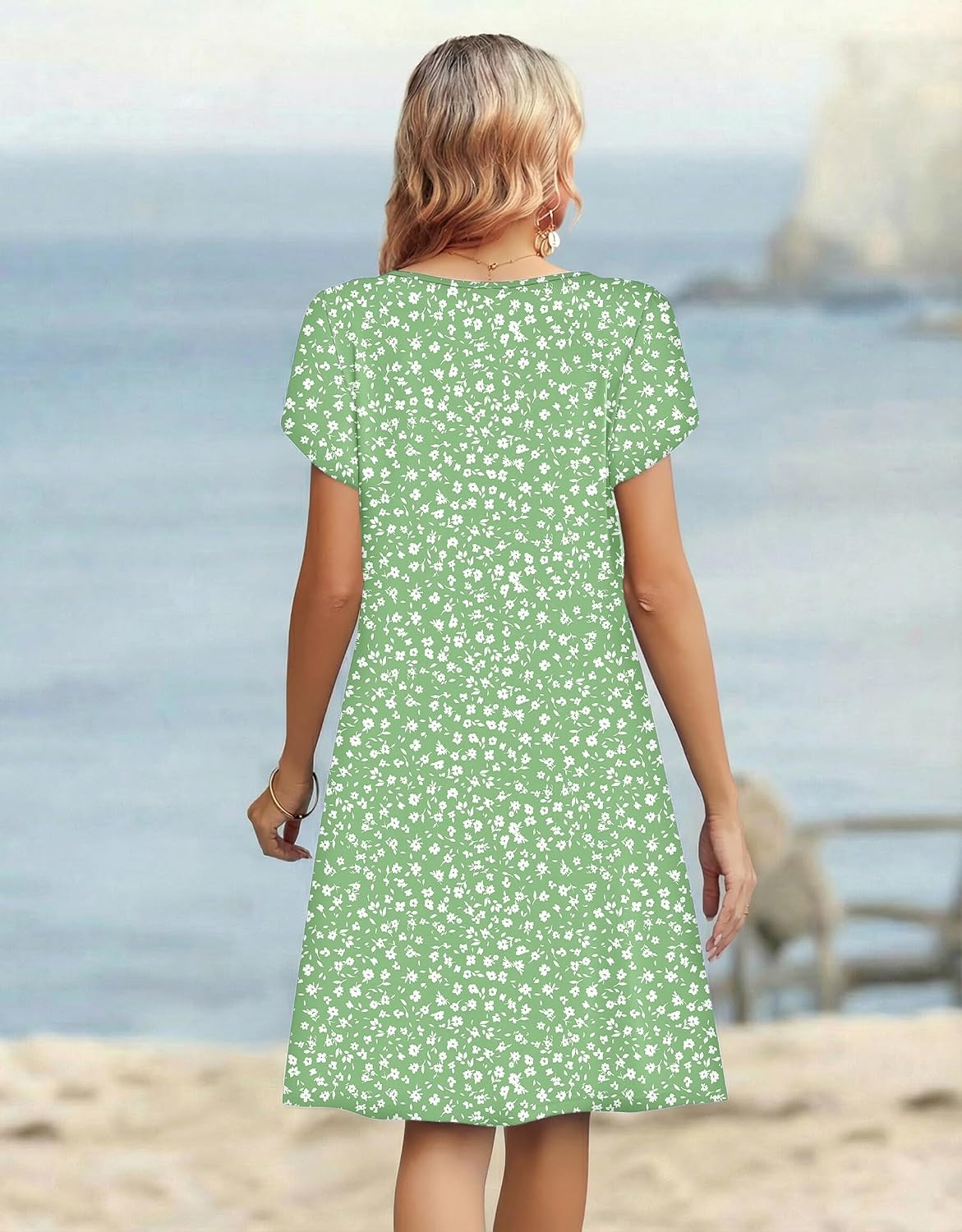 image:imageZeagoo Womens Casual Dresses with Pockets Summer Floral VNeck ALine Tshirt Dress Short Sleeve Mini Dress Beach SundressLight Green