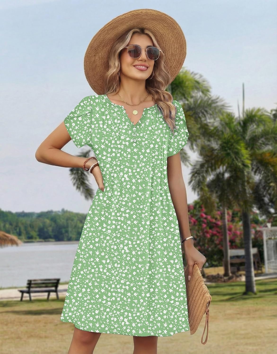 image:imageZeagoo Womens Casual Dresses with Pockets Summer Floral VNeck ALine Tshirt Dress Short Sleeve Mini Dress Beach SundressLight Green