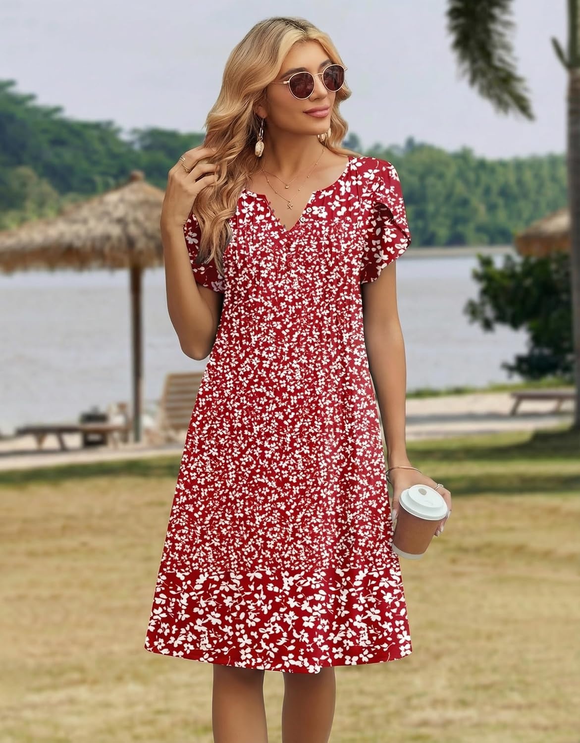 image:imageZeagoo Womens Casual Dresses with Pockets Summer Floral VNeck ALine Tshirt Dress Short Sleeve Mini Dress Beach SundressRed White Floral