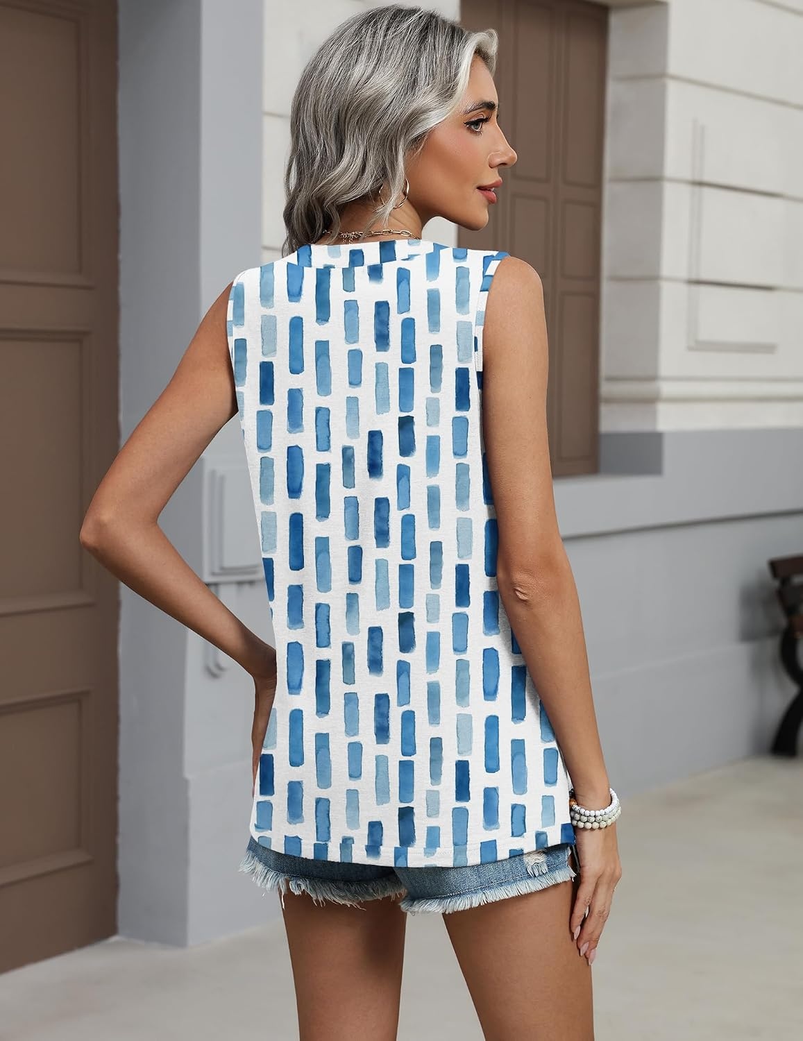 image:imageZeagoo Womens V Neck Tank Tops Summer Tops Sleeveless Shirts Dressy ClothesCx329