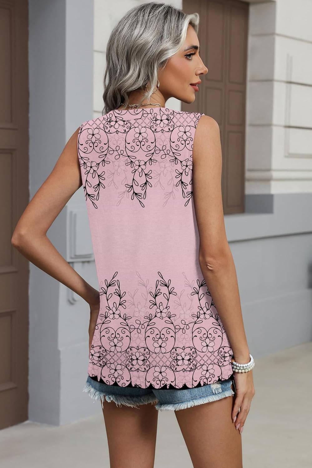 image:imageZeagoo Womens V Neck Tank Tops Summer Tops Sleeveless Shirts Dressy ClothesSf190