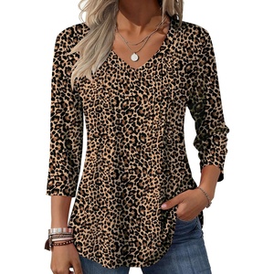 Zeagoo 3/4 Length Sleeve Womens Tops V Neck Pleated Boho Floral Blouses(Leopard)