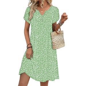 Zeagoo Women’s Casual Dresses with Pockets Summer Floral V-Neck A-Line Tshirt Dress Short Sleeve Mini Dress Beach Sundress(Light Green)