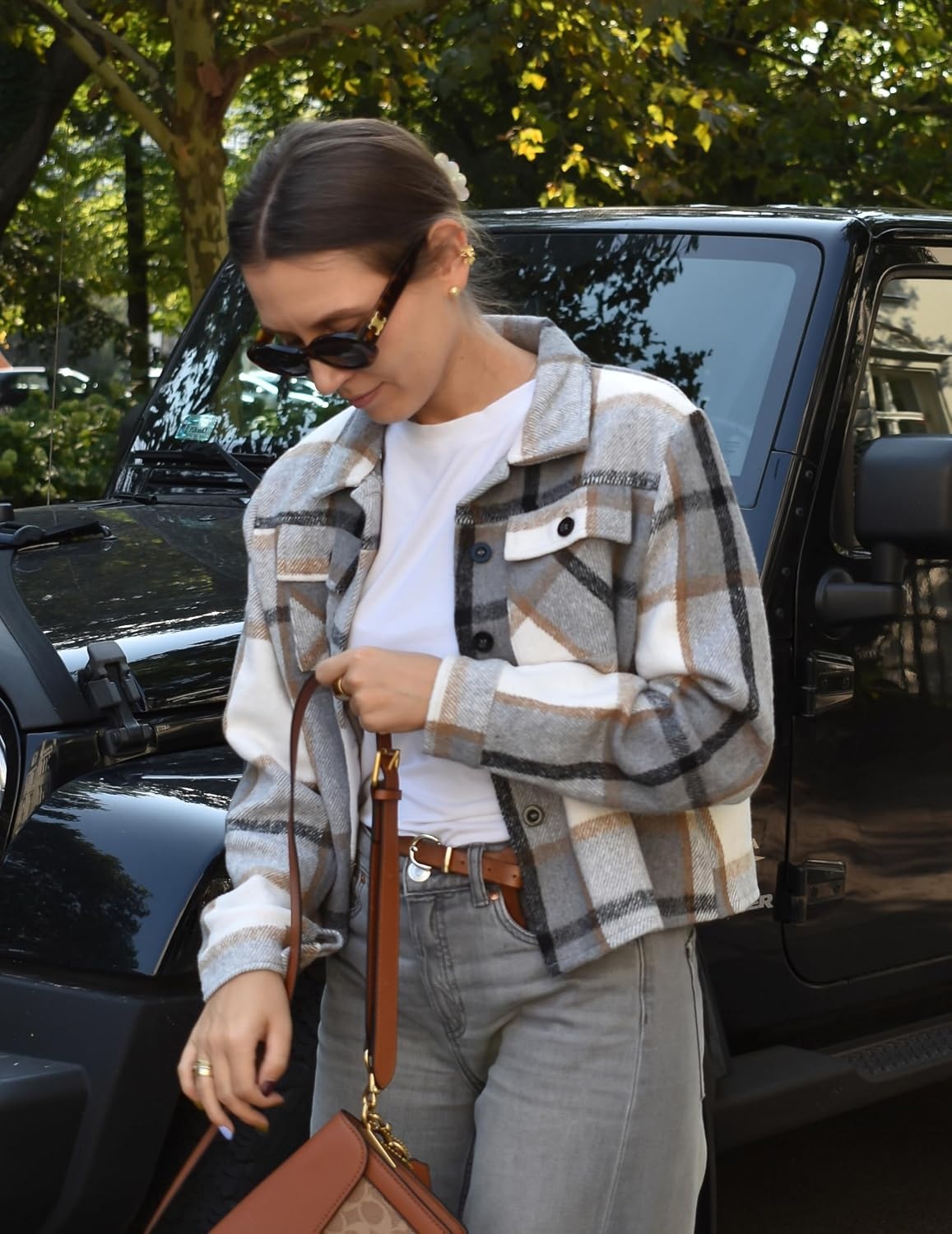 image:imageZeagoo Flannels for Women Cropped Shacket Jacket Fashion Plaid Fall CoatZgz549