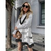 Zeagoo Womens Sweater Vest Dress Pattern Knitted Pullovers Sweaters V Neck Tank Sweater Dress with Pockets(White Plaid)