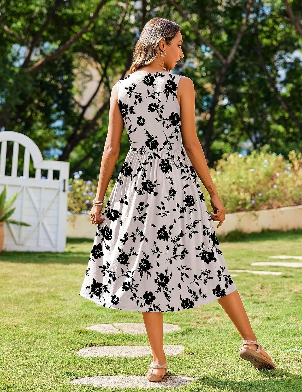 image:imageZeagoo Womens Summer Tank Midi Dress with Pockets Floral Sleeveless ALine Casual Loose TShirt Dresses Beach Sundress 2026Apricot Floral