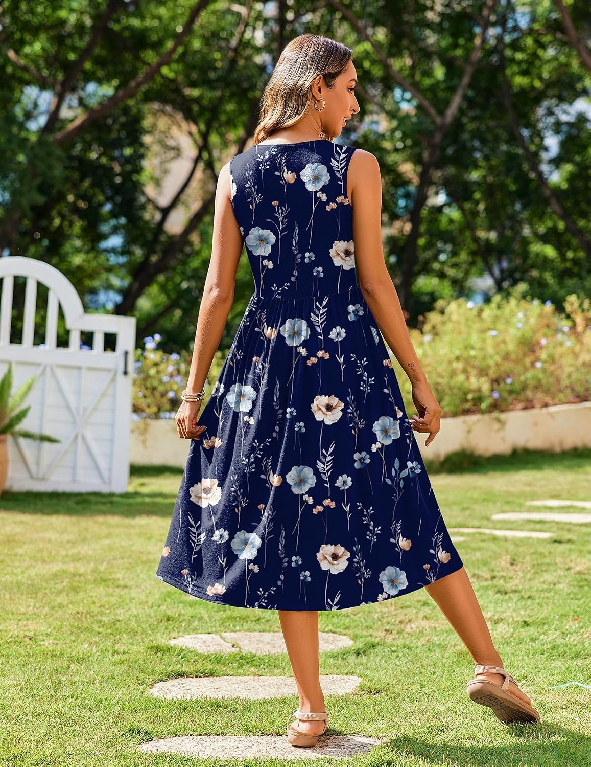 image:imageZeagoo Womens Summer Tank Midi Dress with Pockets Floral Sleeveless ALine Casual Loose TShirt Dresses Beach Sundress 2026Navy Floral