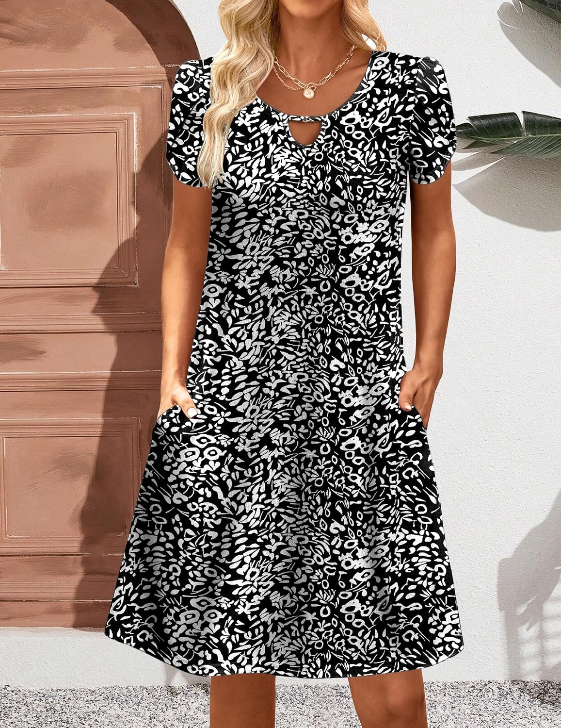 image:imageZeagoo Womens Casual ALine Dresses with Pockets Summer Floral Tshirt Dress Short Sleeve Mini Dress Flowy SundressesBlack Whiteprinted