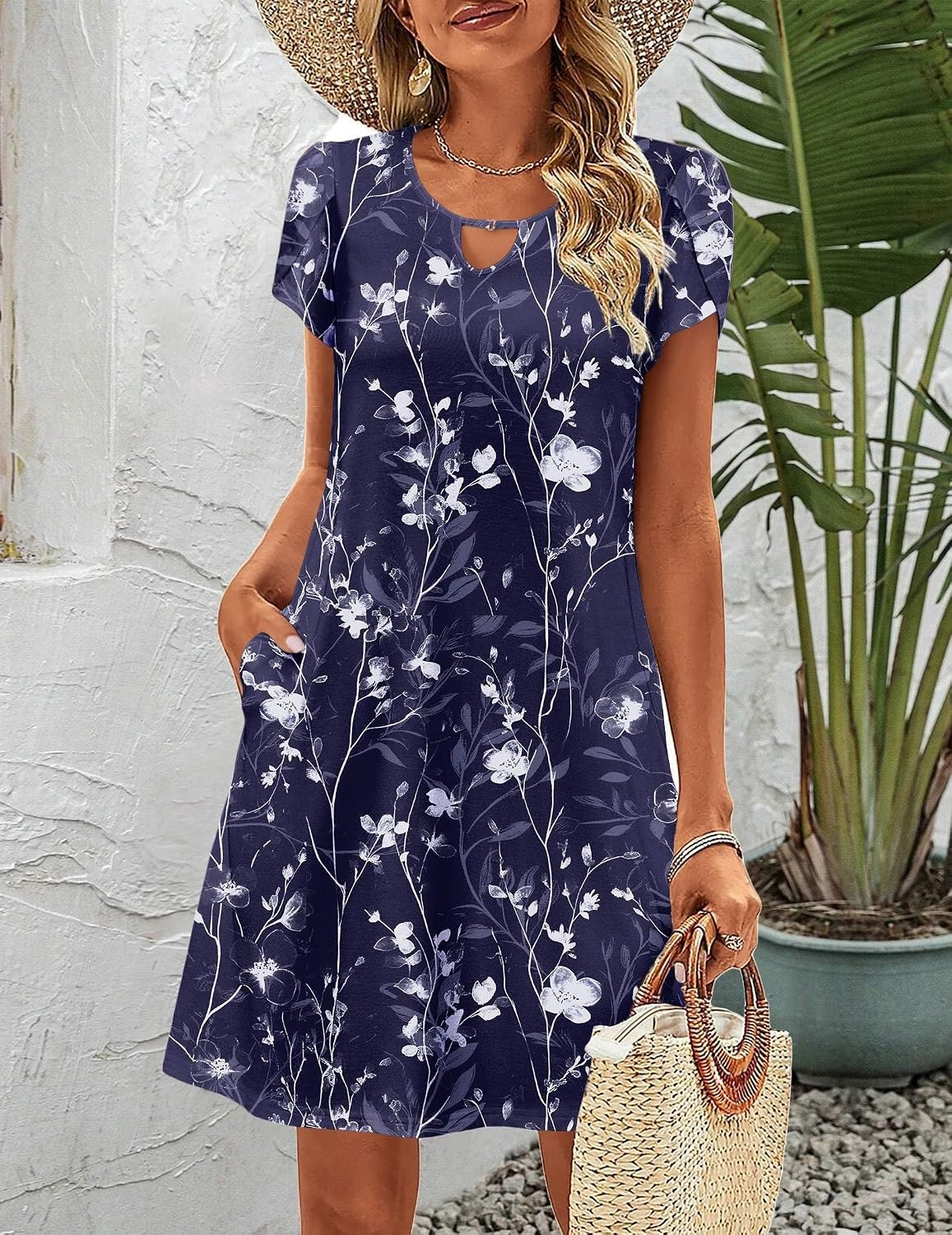 image:imageZeagoo Womens Casual ALine Dresses with Pockets Summer Floral Tshirt Dress Short Sleeve Mini Dress Flowy SundressesBlue Floral Printed2
