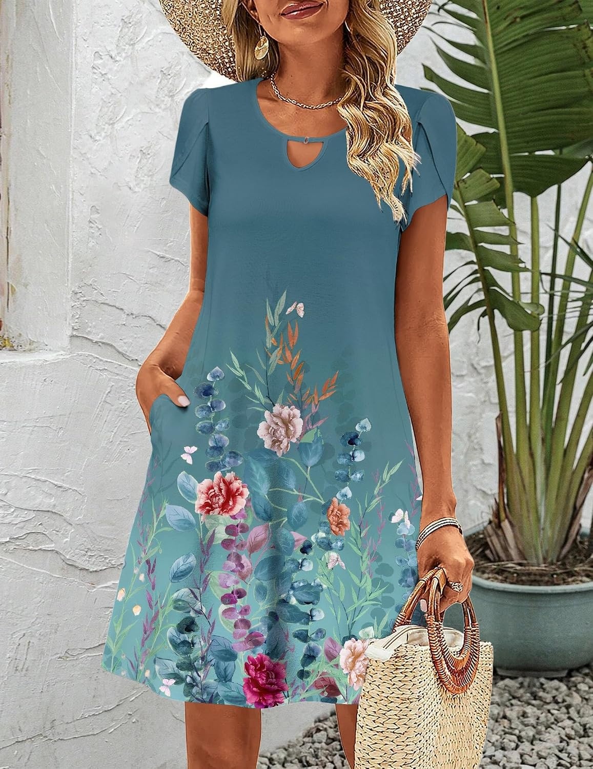 image:imageZeagoo Womens Casual ALine Dresses with Pockets Summer Floral Tshirt Dress Short Sleeve Mini Dress Flowy SundressesFloral Printed