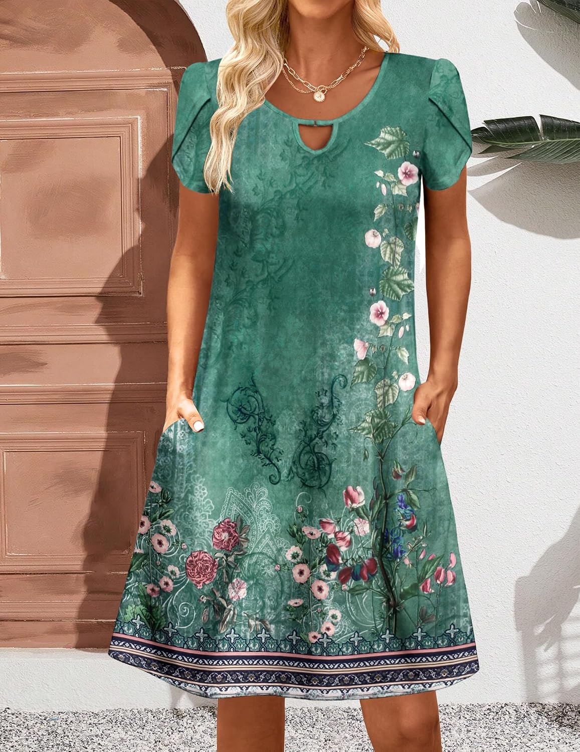 image:imageZeagoo Womens Casual ALine Dresses with Pockets Summer Floral Tshirt Dress Short Sleeve Mini Dress Flowy SundressesGreenprinted