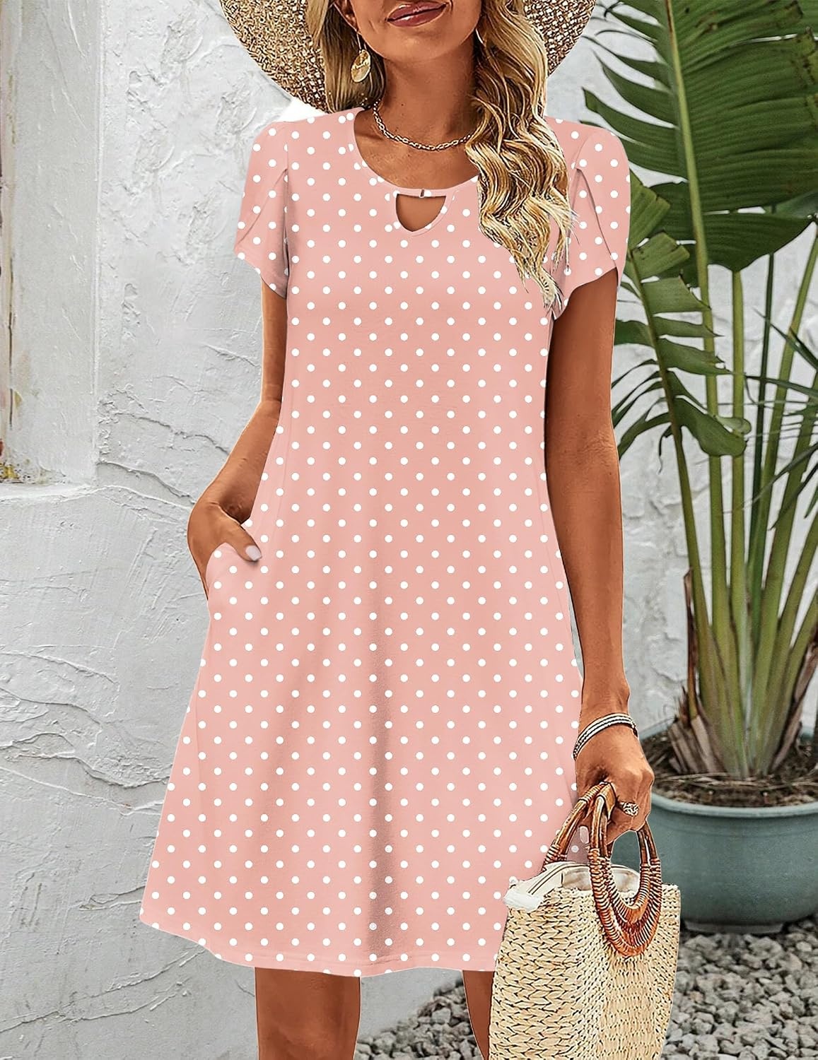 image:imageZeagoo Womens Casual ALine Dresses with Pockets Summer Floral Tshirt Dress Short Sleeve Mini Dress Flowy SundressesPink Round Dot