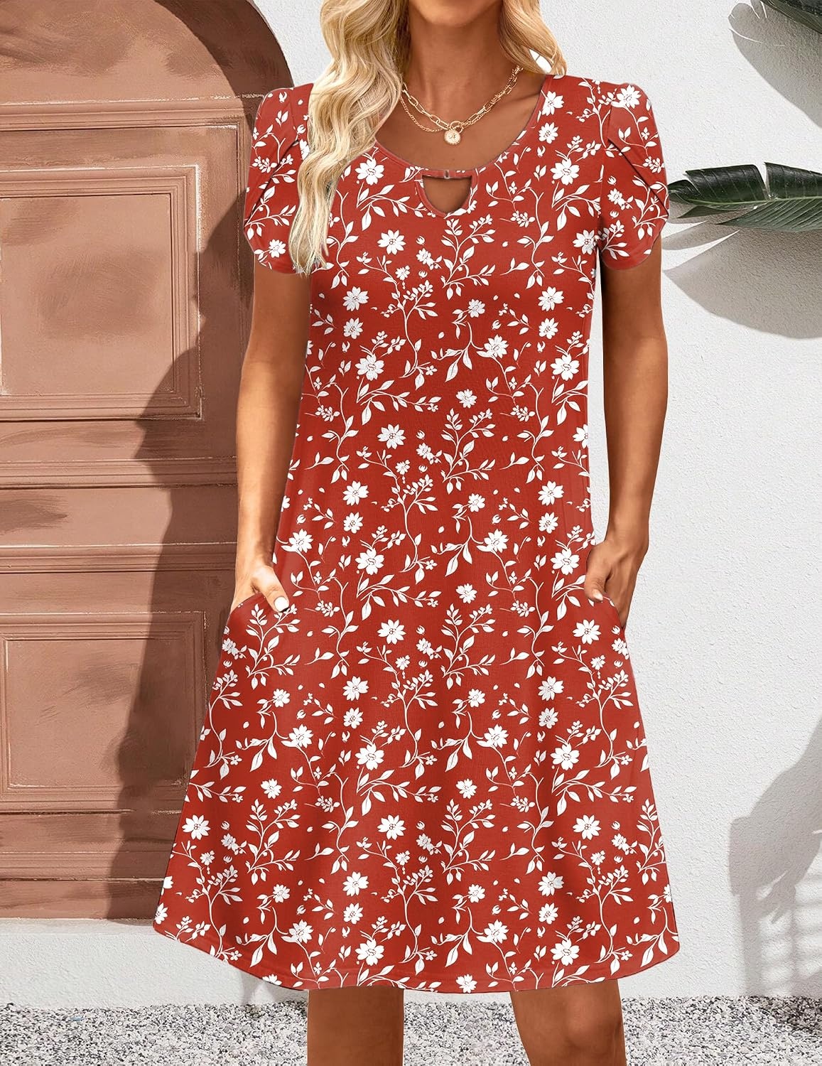 image:imageZeagoo Womens Casual ALine Dresses with Pockets Summer Floral Tshirt Dress Short Sleeve Mini Dress Flowy SundressesRed Floral01