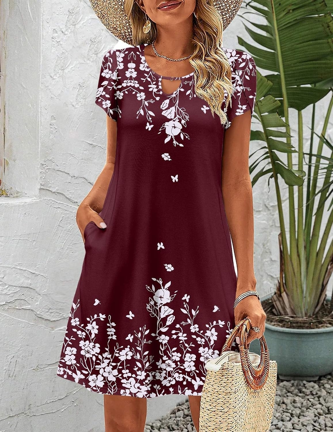 image:imageZeagoo Womens Casual ALine Dresses with Pockets Summer Floral Tshirt Dress Short Sleeve Mini Dress Flowy SundressesRed Floral8