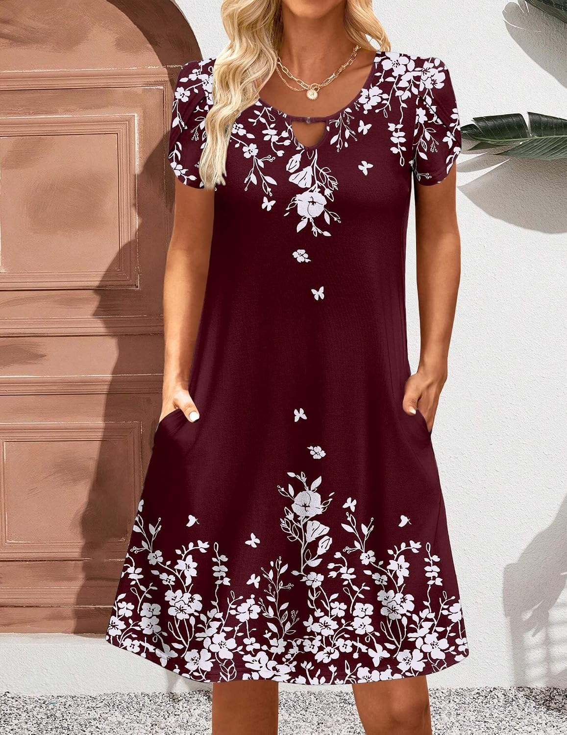 image:imageZeagoo Womens Casual ALine Dresses with Pockets Summer Floral Tshirt Dress Short Sleeve Mini Dress Flowy SundressesRed Floral8