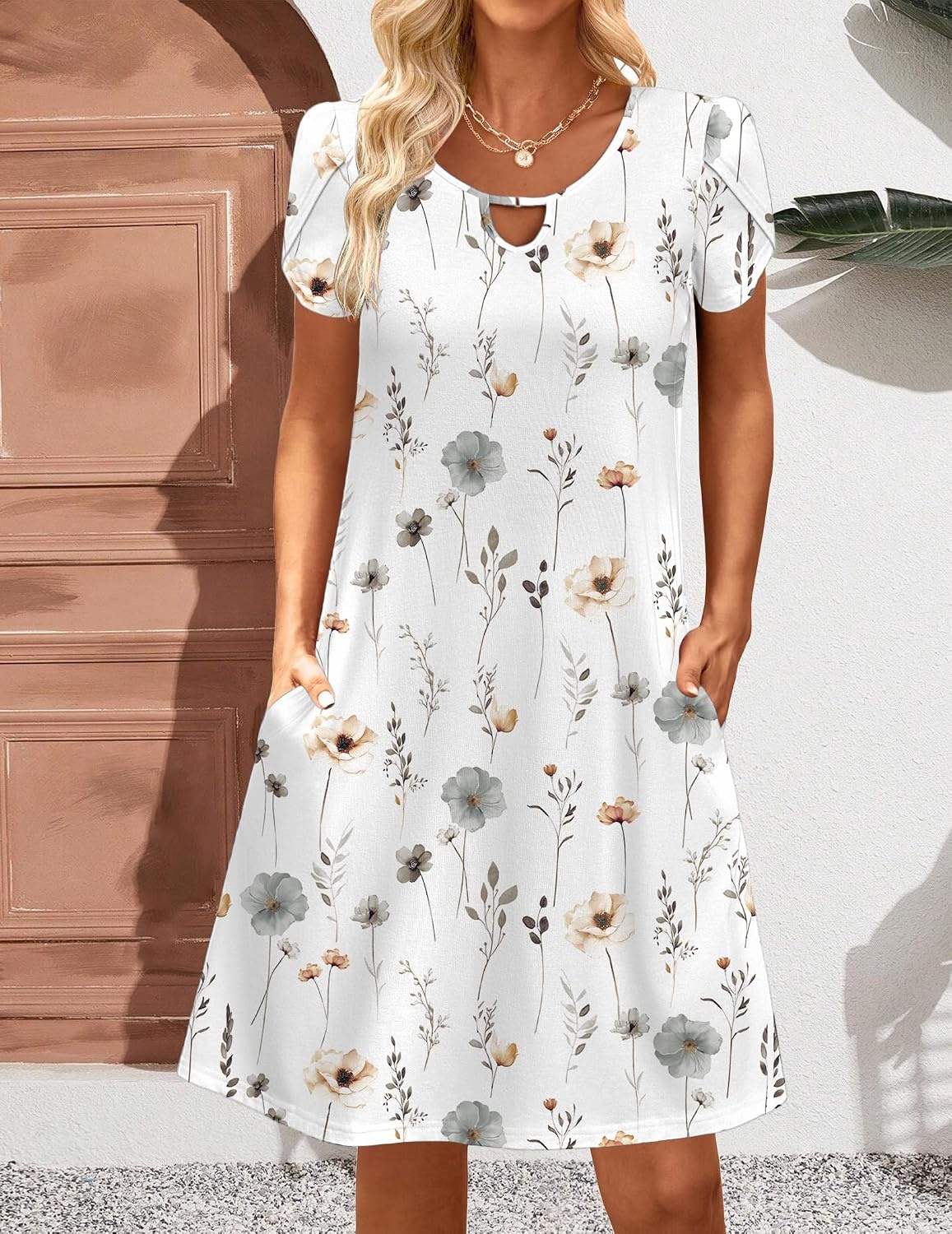 image:imageZeagoo Womens Casual ALine Dresses with Pockets Summer Floral Tshirt Dress Short Sleeve Mini Dress Flowy SundressesWhiteprinted