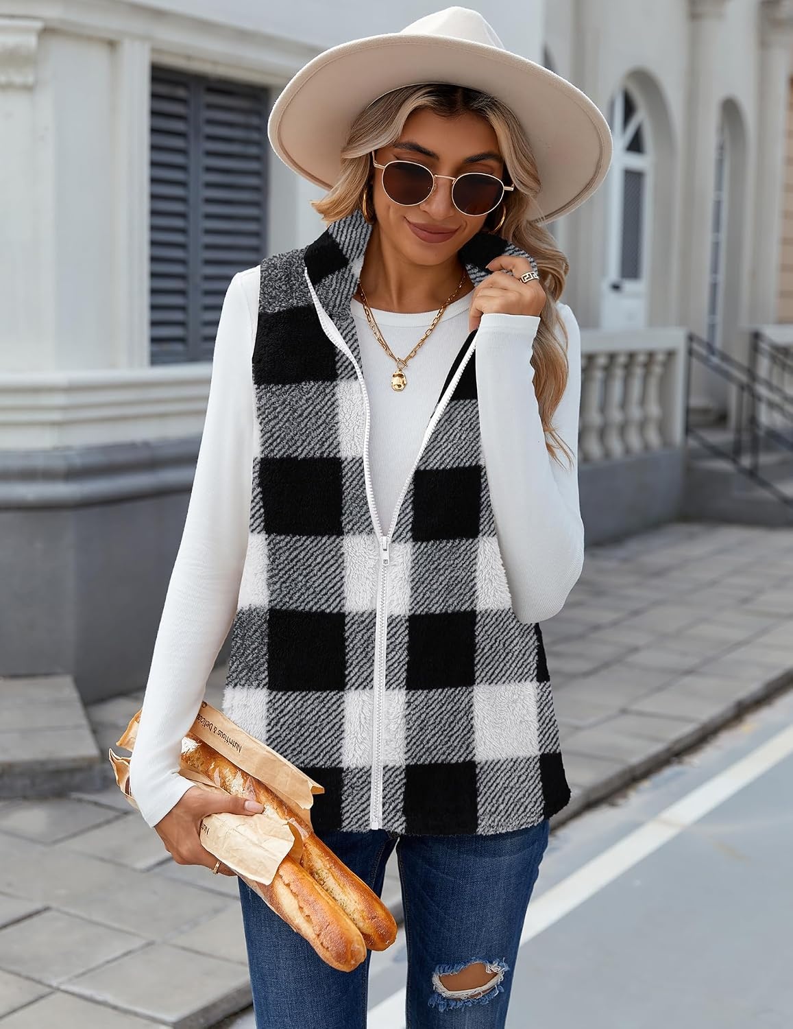 image:imageZeagoo Vest For Women Sleeveless Sherpa Fleece Jackets Zip Up Fall CoatsBlack White Plaid