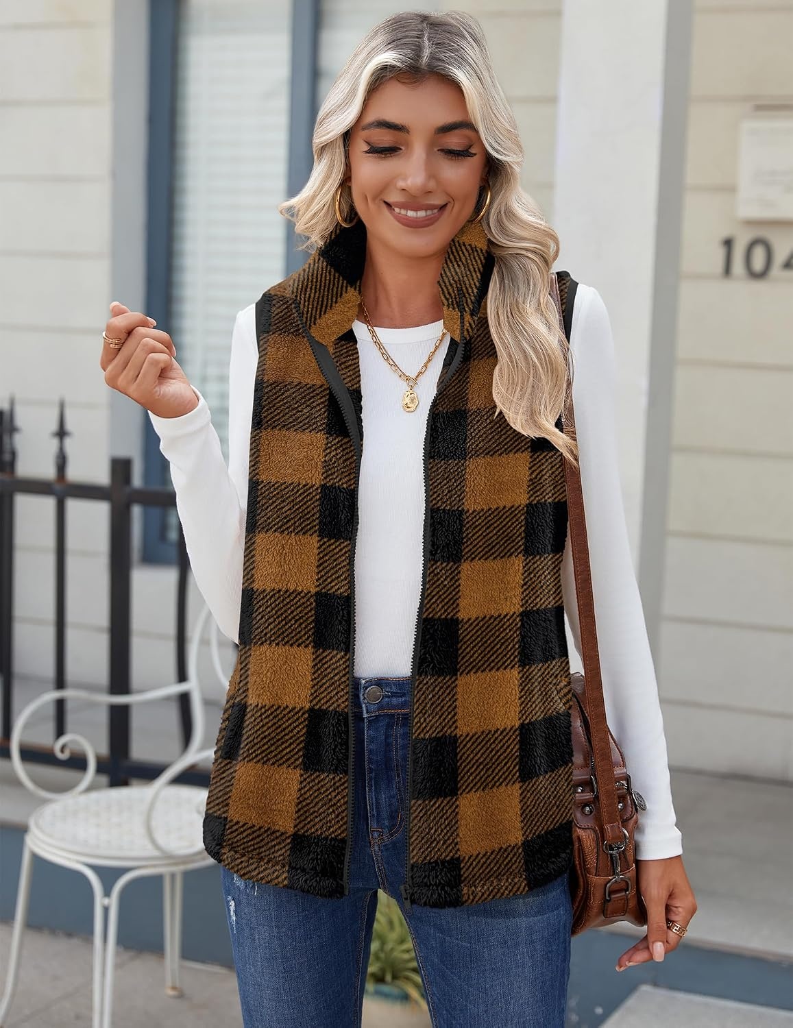 image:imageZeagoo Vest For Women Sleeveless Sherpa Fleece Jackets Zip Up Fall CoatsBrown Plaid
