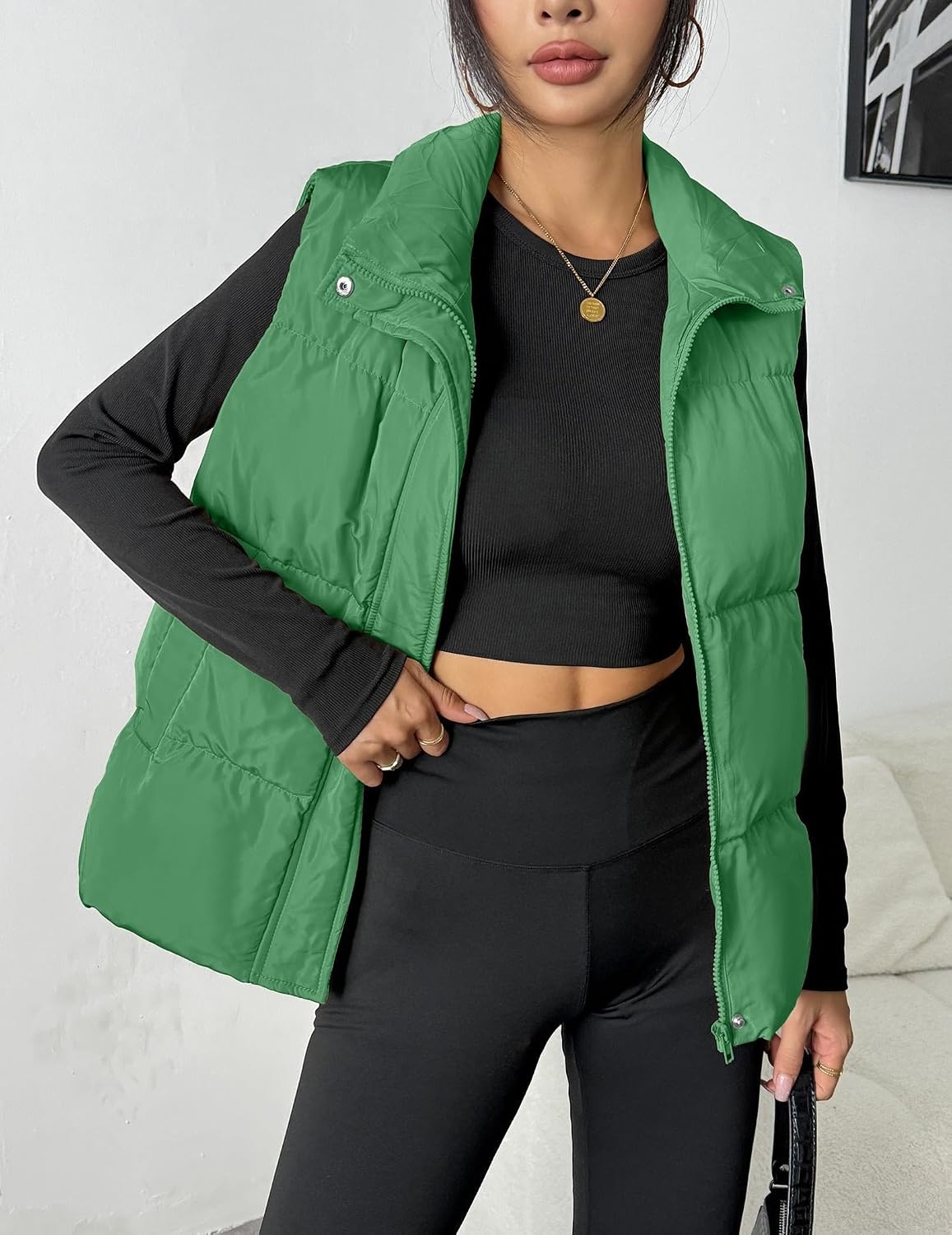 image:imageZeagoo Women Puffer Vest Lightweight Stand Collar Sleeveless Winter Warm Zip Up Padded Outerwear Jackets with Pockets SXXLGreen