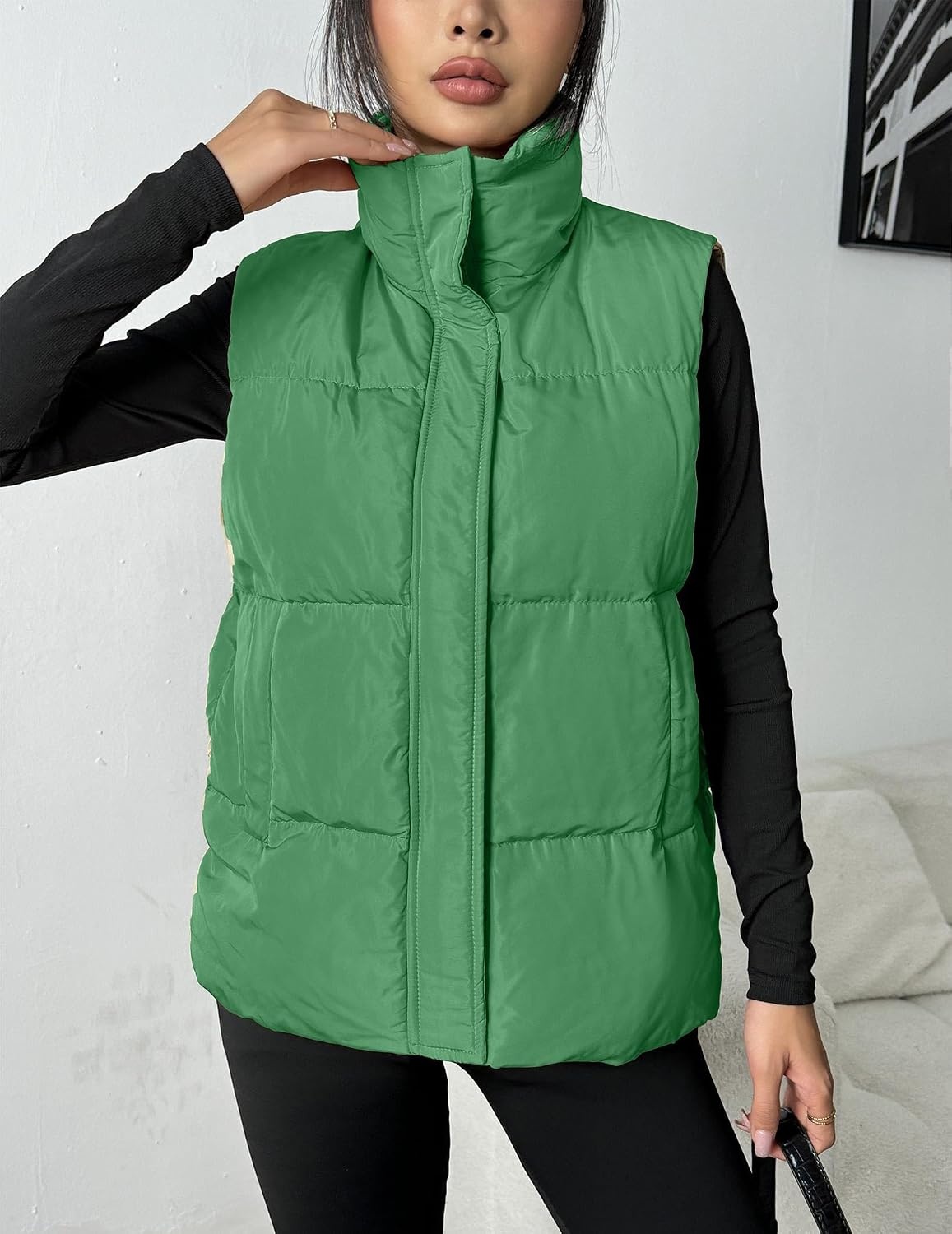 image:imageZeagoo Women Puffer Vest Lightweight Stand Collar Sleeveless Winter Warm Zip Up Padded Outerwear Jackets with Pockets SXXLGreen