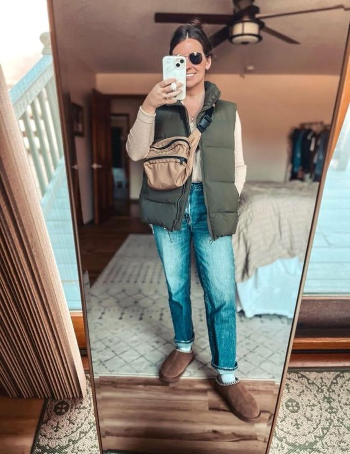 image:imageZeagoo Women Puffer Vest Lightweight Stand Collar Sleeveless Winter Warm Zip Up Padded Outerwear Jackets with Pockets SXXLOlive