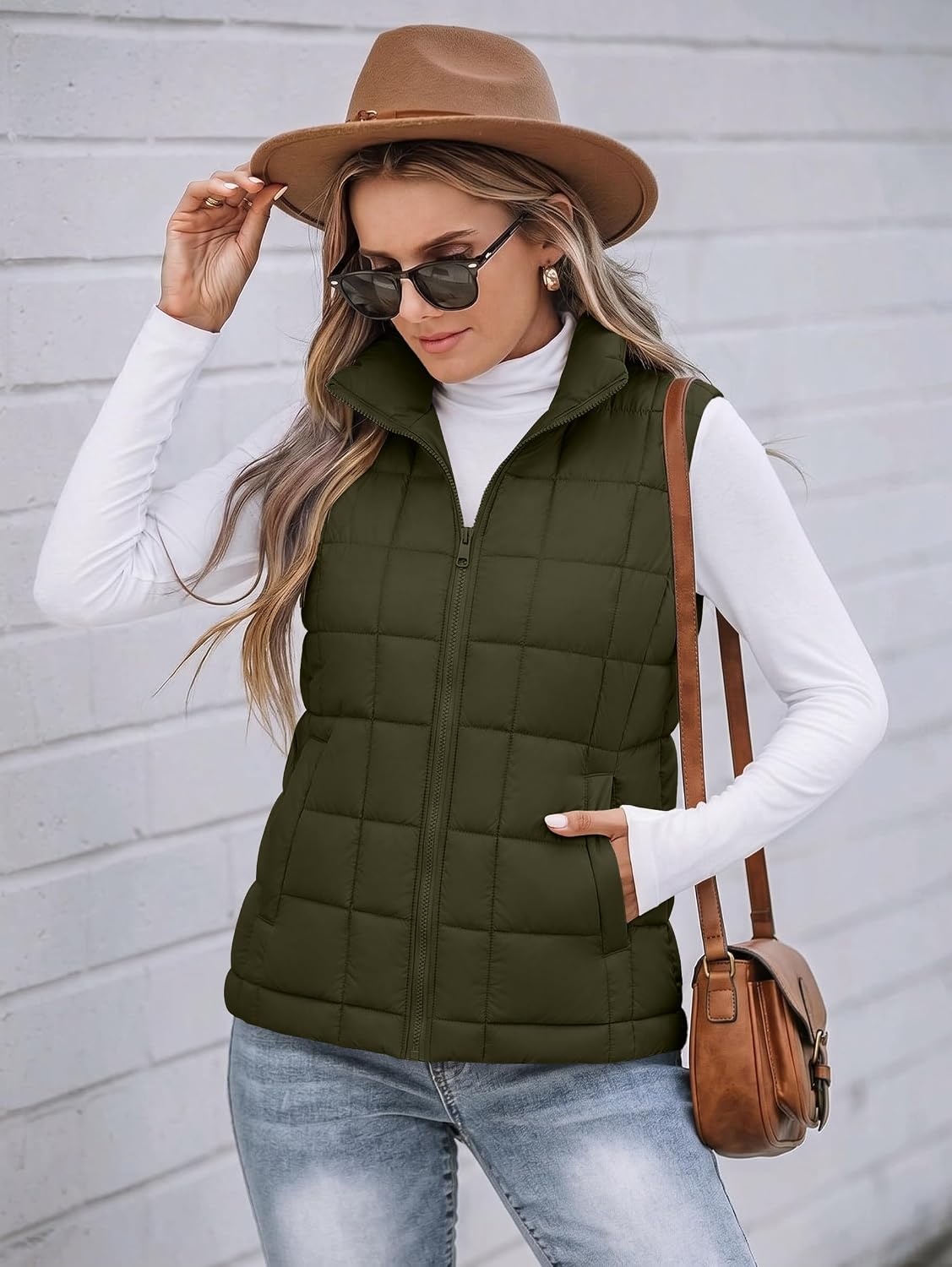 image:imageZeagoo Womens Lightweight Quilted Puffer Vest Stand Collar Zip Up OuterwearArmy Green