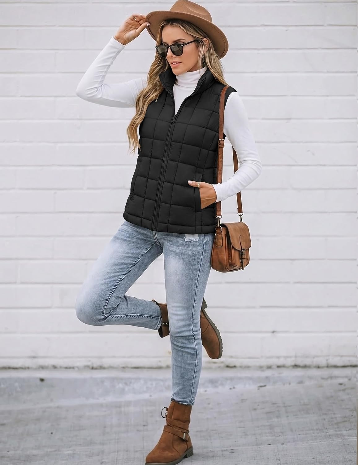image:imageZeagoo Womens Lightweight Quilted Puffer Vest Stand Collar Zip Up OuterwearBlack